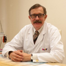 Powiększ obraz: Sławomir Bystrzejewski, ginekolog Katowice