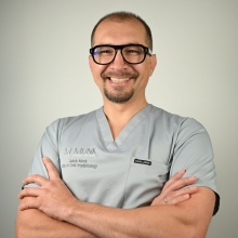 Powiększ obraz: Jakub Munk, stomatolog Katowice