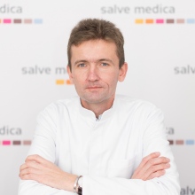 Powiększ obraz: Michał Posmykiewicz, chirurg Łódź