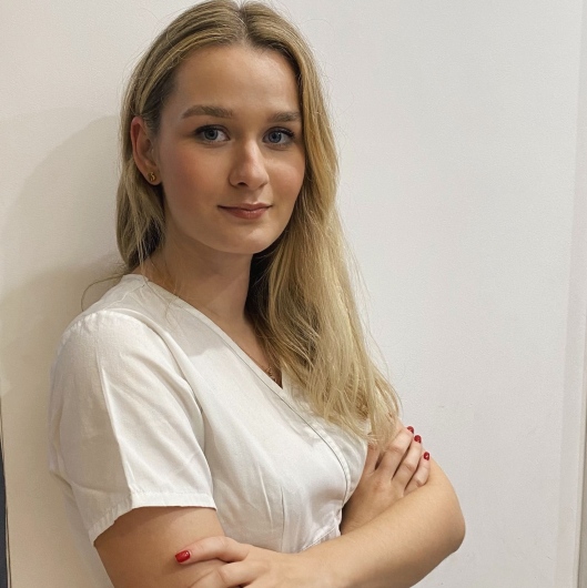 Lek. dent. Alicja Mikucka Umów wizytę online ZnanyLekarz.pl