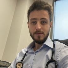 Powiększ obraz: Igor Kucharski, internista Poznań