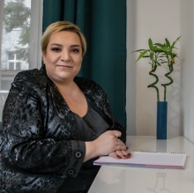 Powiększ obraz: Karolina Zadęcka, psychoterapeuta Kraków
