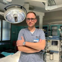 Powiększ obraz: Mateusz Wichtowski, chirurg Środa Wielkopolska