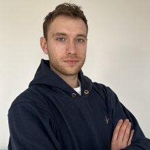 Powiększ obraz: Jakub Schoepe, fizjoterapeuta Poznań