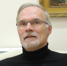 Powiększ obraz: Konrad Maciejewski, chirurg Warszawa