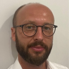 Powiększ obraz: Piotr Woźniacki, chirurg Kartuzy