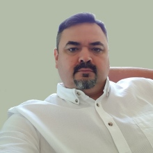 Powiększ obraz: Mikołaj Trizna, psychiatra Wrocław