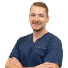 Powiększ obraz: Bartłomiej Sabaj, stomatolog Tarnów