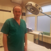 Powiększ obraz: Leszek Niewczas, chirurg Lubin