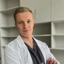 Powiększ obraz: Wojciech Janczak, chirurg naczyniowy Warszawa