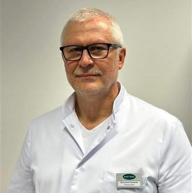 Lek. Krzysztof Sarnacki Umów wizytę online ZnanyLekarz.pl