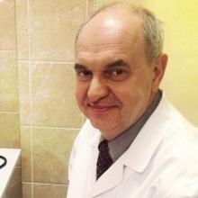 Powiększ obraz: Tomasz Bajena, kardiolog Warszawa