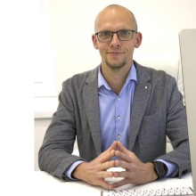 Powiększ obraz: Tomasz Zemleduch, kardiolog Zielona Góra