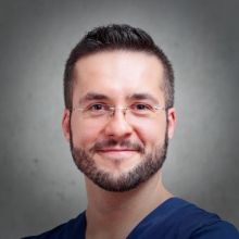 Powiększ obraz: Jakub Grocholski, ortopeda Kościerzyna