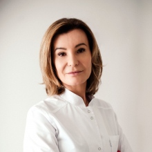 Powiększ obraz: Agnieszka Koczynasz, lekarz wykonujący zabiegi medycyny estetycznej Rzeszów