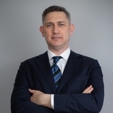 Powiększ obraz: Jacek Kunicki, neurochirurg Warszawa