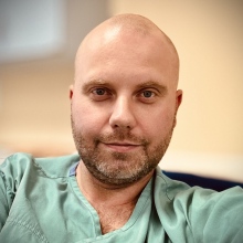 Powiększ obraz: Michał Olech, kardiolog Wrocław