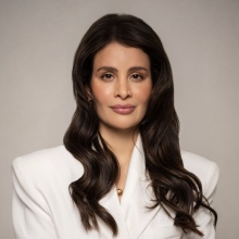 Powiększ obraz: Dina Hadi, lekarz wykonujący zabiegi medycyny estetycznej Warszawa