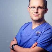 Powiększ obraz: Bartosz Kapturkiewicz, chirurg onkologiczny Wrocław