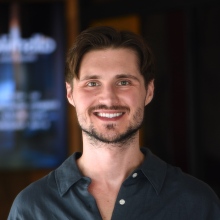 Powiększ obraz: Mikołaj Kisiel, protetyk stomatologiczny Warszawa