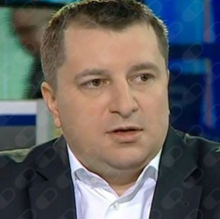 Powiększ obraz: Artur Zaczyński, neurochirurg Warszawa