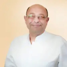 Powiększ obraz: Artur Polak, ginekolog Wrocław