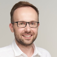 Powiększ obraz: Patryk Kałuża, stomatolog Kraków