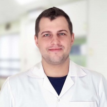 Powiększ obraz: Mateusz Szmit, chirurg Wrocław