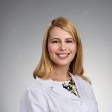 Powiększ obraz: Barbara Olszewska, dermatolog Warszawa