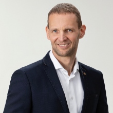 Powiększ obraz: Piotr Kominiak, ortopeda Szczecin