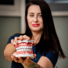 Powiększ obraz: Natalia Tać, higienistka/higienista stomatologiczny Sosnowiec