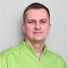 Powiększ obraz: Grzegorz Łęcki, stomatolog Częstochowa