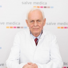 Powiększ obraz: Marek Zawirski, neurochirurg Łódź