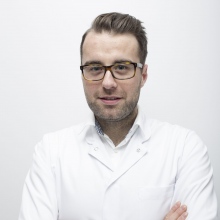 Powiększ obraz: Michał Larysz, neurochirurg Szczecin