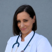 Powiększ obraz: Hanna Milewicz, pediatra Iwiny