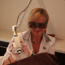 Powiększ obraz: Beata Jasińska, dermatolog Kraków