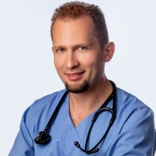 Powiększ obraz: Jarosław Karwowski, kardiolog Warszawa