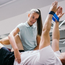 Powiększ obraz: Alicja Dobrowolska (Wojciechowska), fizjoterapeuta Komorniki