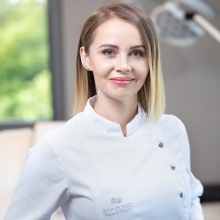 Powiększ obraz: Katarzyna Kołaczyk, lekarz wykonujący zabiegi medycyny estetycznej Wrocław