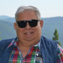 Powiększ obraz: Andrzej Darmoliński, neurolog Istebna