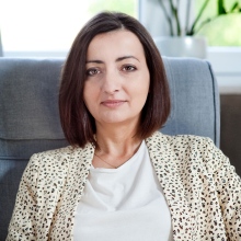 Powiększ obraz: Diana Azzouz, psychoterapeuta Warszawa