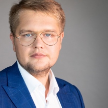 Powiększ obraz: Filip Dąbrowski, ginekolog Warszawa