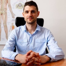 Powiększ obraz: Karol Szramowski, osteopata Limanowa