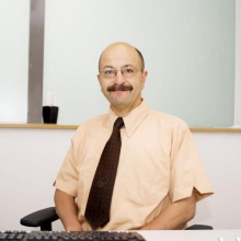 Powiększ obraz: Andrzej Stróżyński, endokrynolog Warszawa