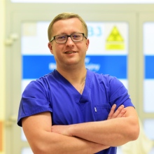 Powiększ obraz: Arkadiusz Spychała, chirurg Poznań