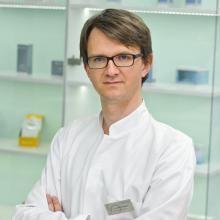 Powiększ obraz: Jakub Wyroba, ginekolog Kraków