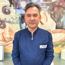 Powiększ obraz: Piotr Chodkiewicz, stomatolog Żnin