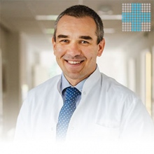 Powiększ obraz: Piotr Sołtysiak, chirurg dziecięcy Kraków