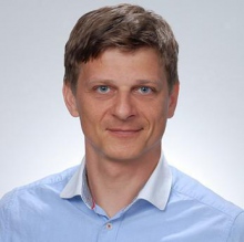 Powiększ obraz: Marcin Popow, ortopeda Poznań