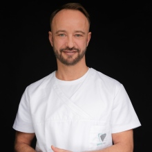 Powiększ obraz: Marek Zieliński, stomatolog Warszawa